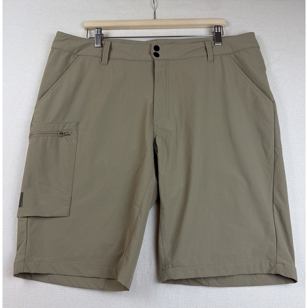 Helly Hansen Hiking Trail Shorts Size XL Khaki Cargo Gorpcore Stretch Outdoor
